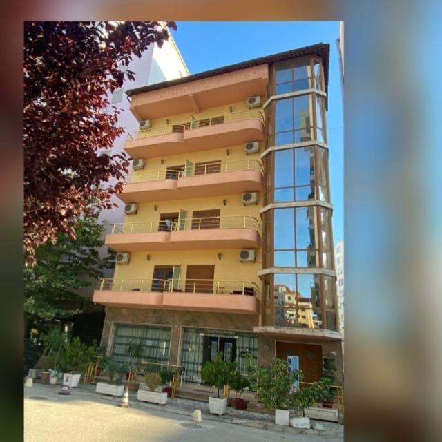 Hotel Edland Vlorë Εξωτερικό φωτογραφία