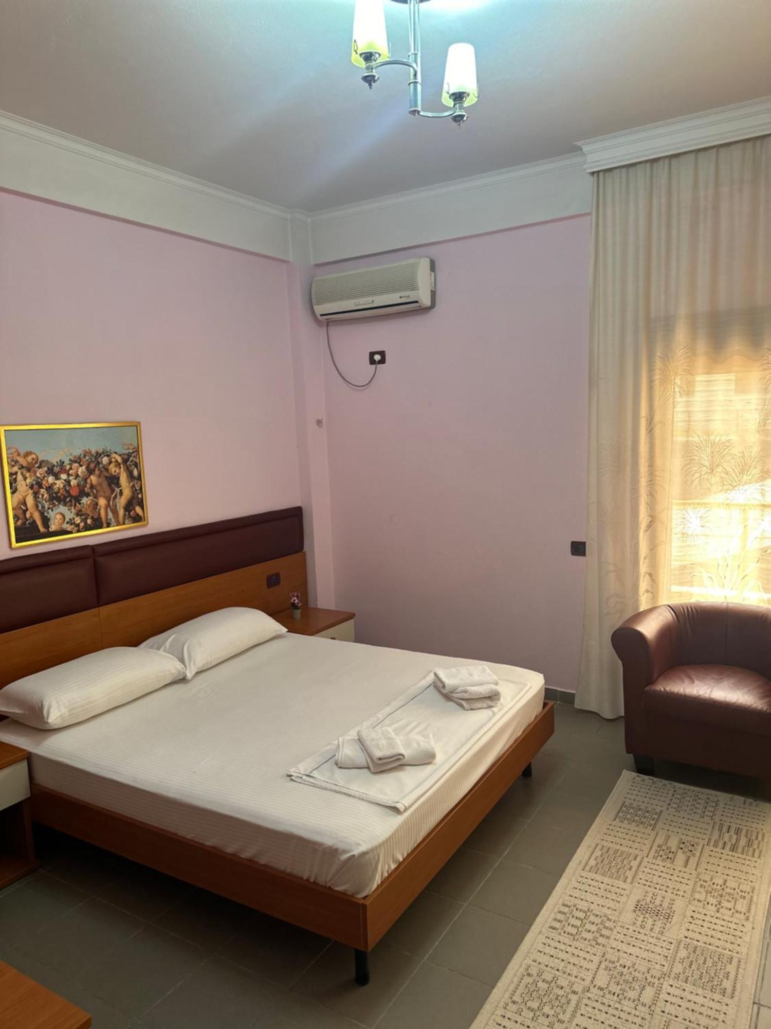 Hotel Edland Vlorë Εξωτερικό φωτογραφία